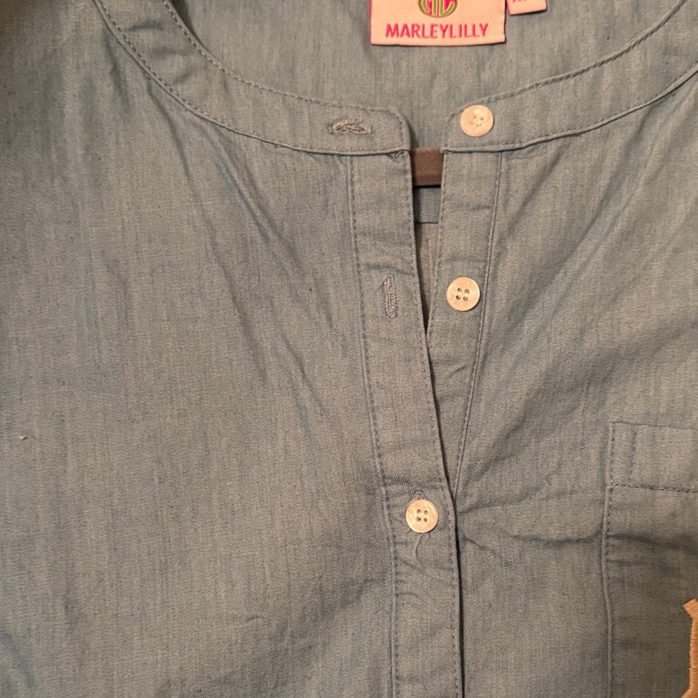 Casual Light Blue Tunic Top - Picture 10 of 10